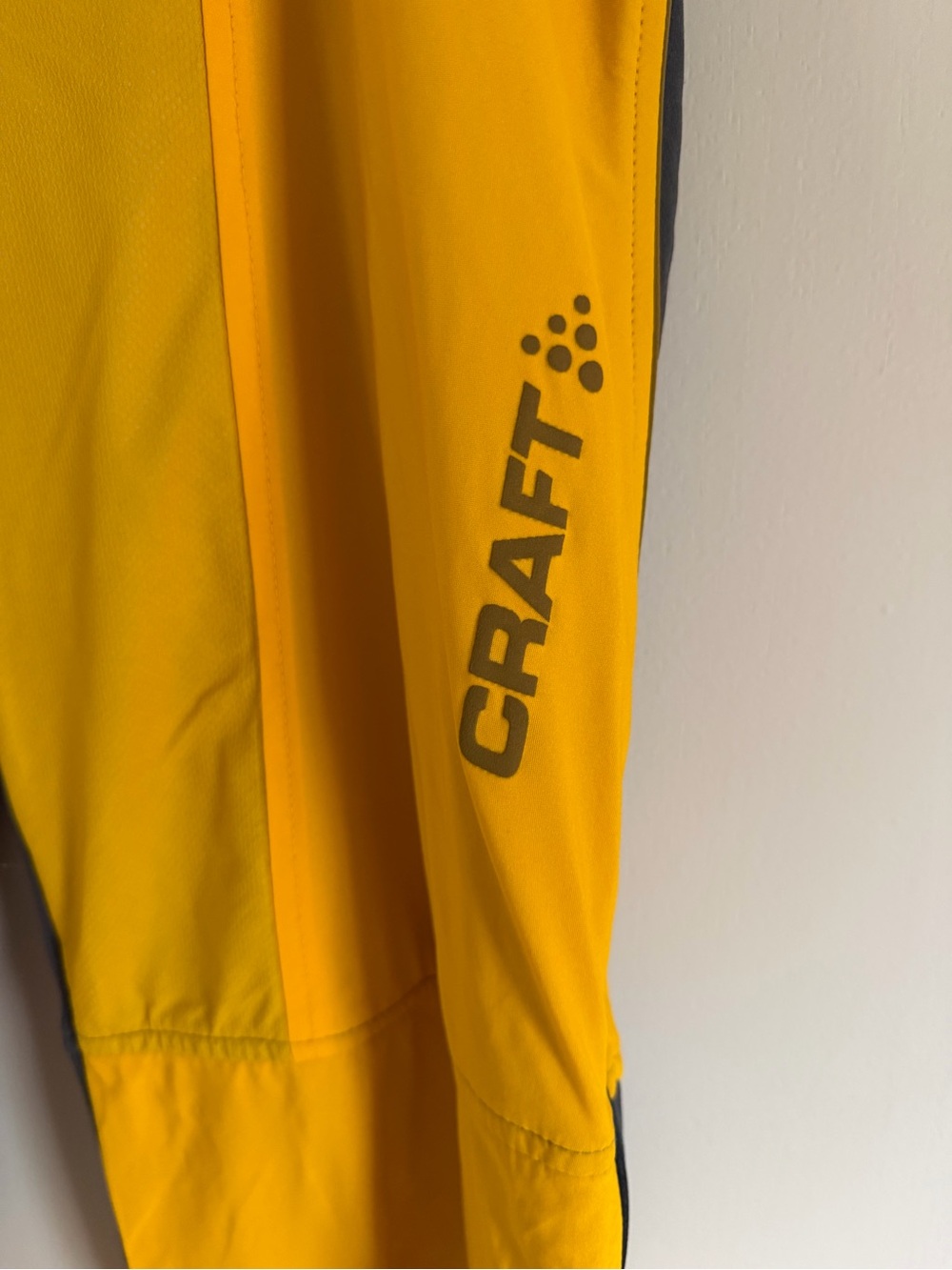 Craft Bright Yellow Running Tights with Contrast Panels - Picture 2 of 11